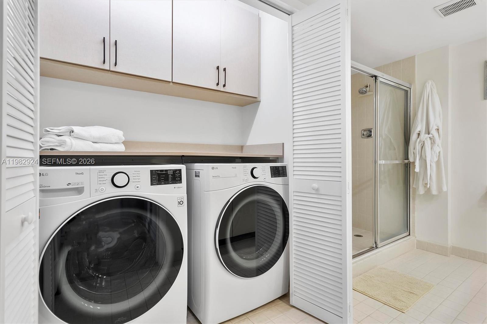 Photo of 20191 Country Club Dr  #1903, Aventura, Florida, 33180 - 