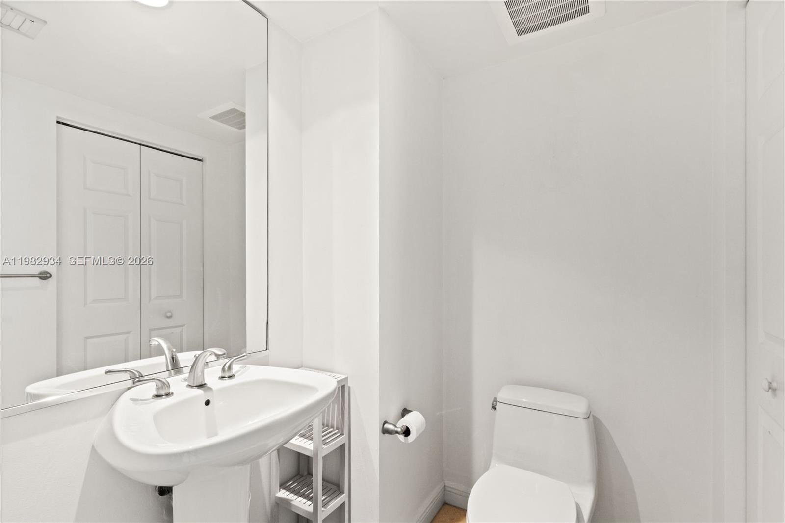 Photo of 1755 Hallandale Beach Blvd  #501E, Hallandale Beach, Florida, 33009 - 