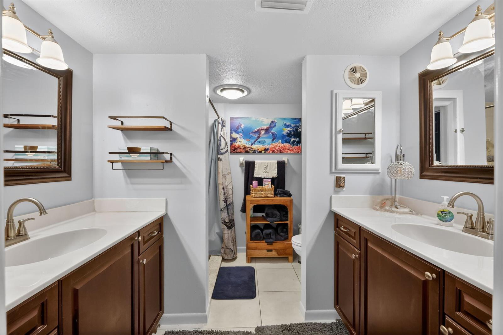 Ver detalles H1-103 2 / 2 1092 sq. ft. $ 2026-06-15 0 foto