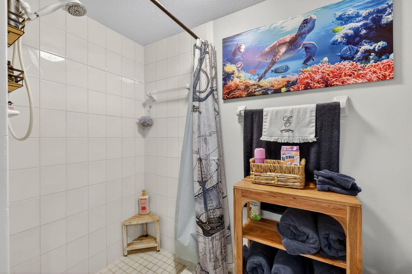 Ver detalles H1-103 2 / 2 1092 sq. ft. $ 2026-06-15 0 foto