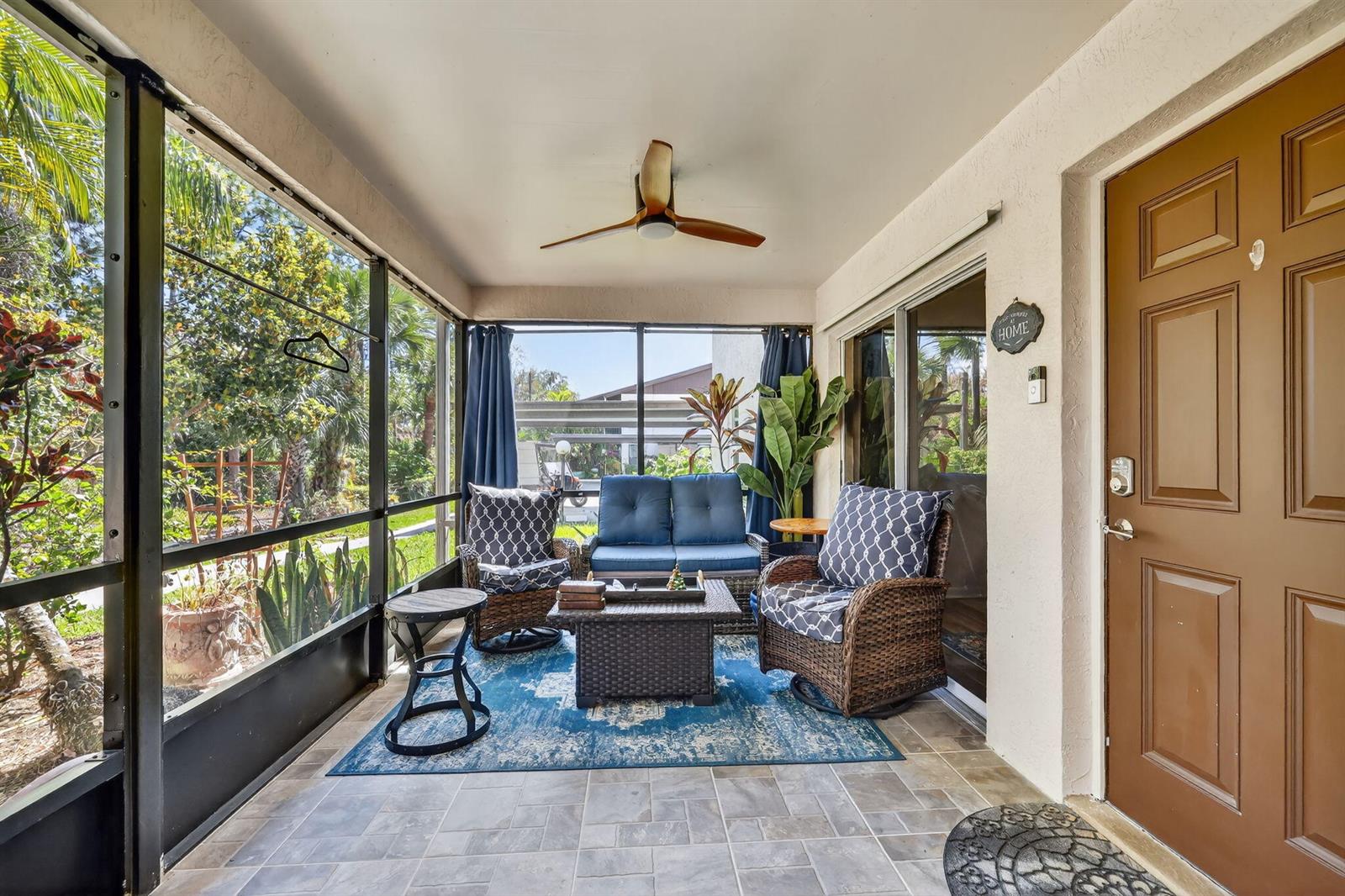 Ver detalles H1-103 2 / 2 1092 sq. ft. $ 2026-06-15 0 foto