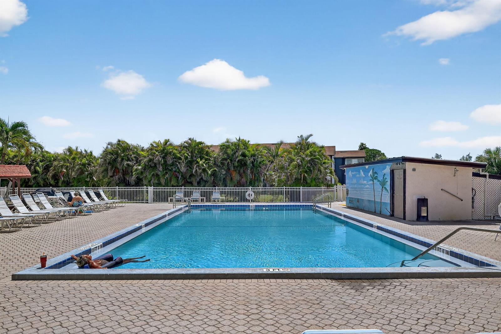 Ver detalles H1-103 2 / 2 1092 sq. ft. $ 2026-06-15 0 foto