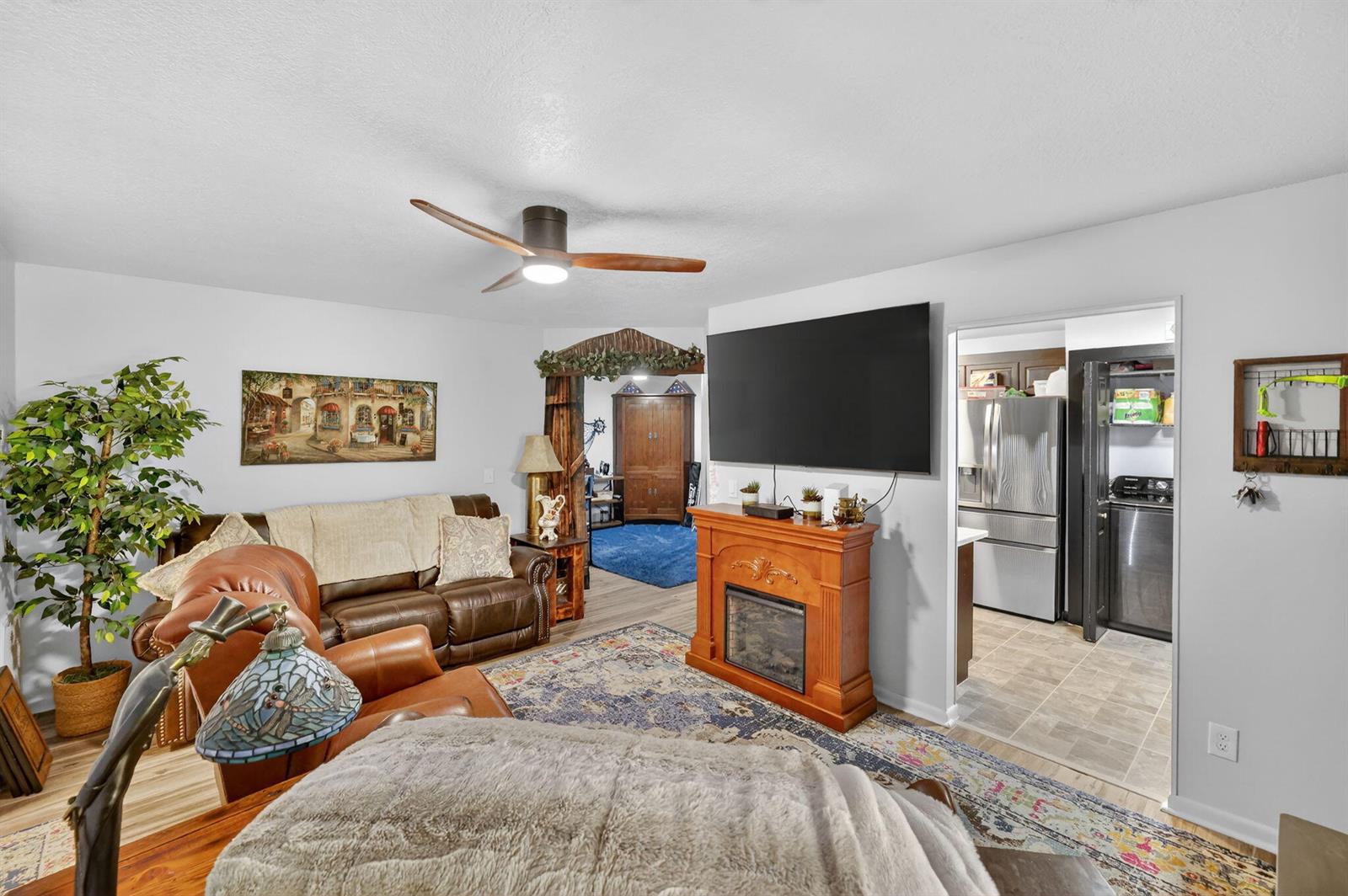 Ver detalles H1-103 2 / 2 1092 sq. ft. $ 2026-06-15 0 foto