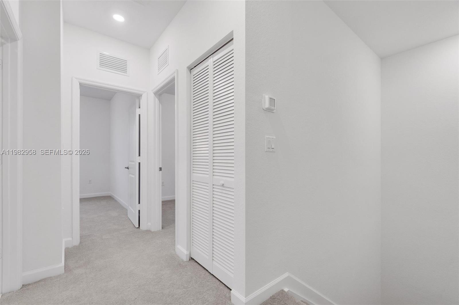 16281 3 / 3 1483 sq. ft. $ 2026-03-14 0 Photo