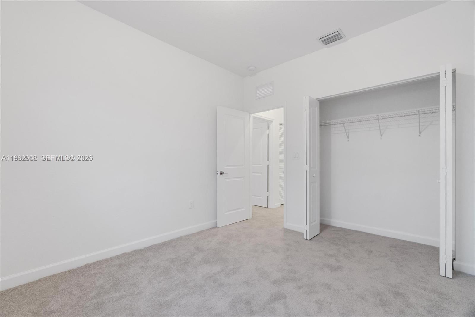 16281 3 / 3 1483 sq. ft. $ 2026-03-14 0 Photo