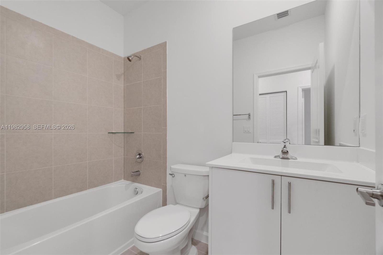 16281 3 / 3 1483 sq. ft. $ 2026-03-14 0 Photo