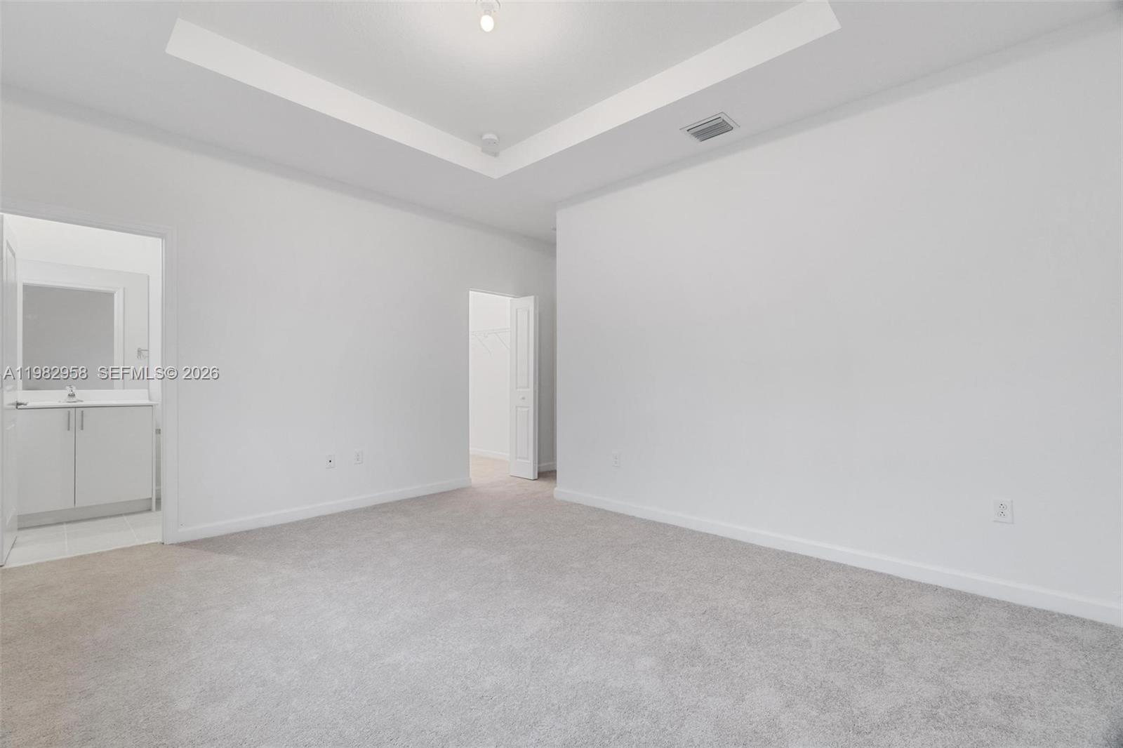 16281 3 / 3 1483 sq. ft. $ 2026-03-14 0 Photo