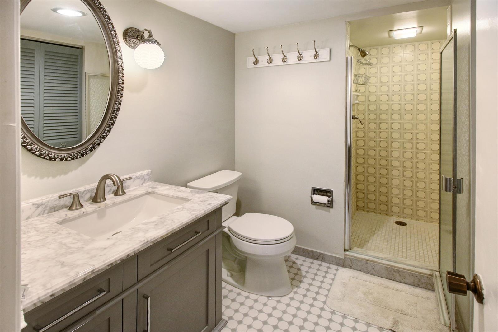 Photo of 1865 Ocean #6c, Hallandale Beach, Florida, 33009 - IMG_4009