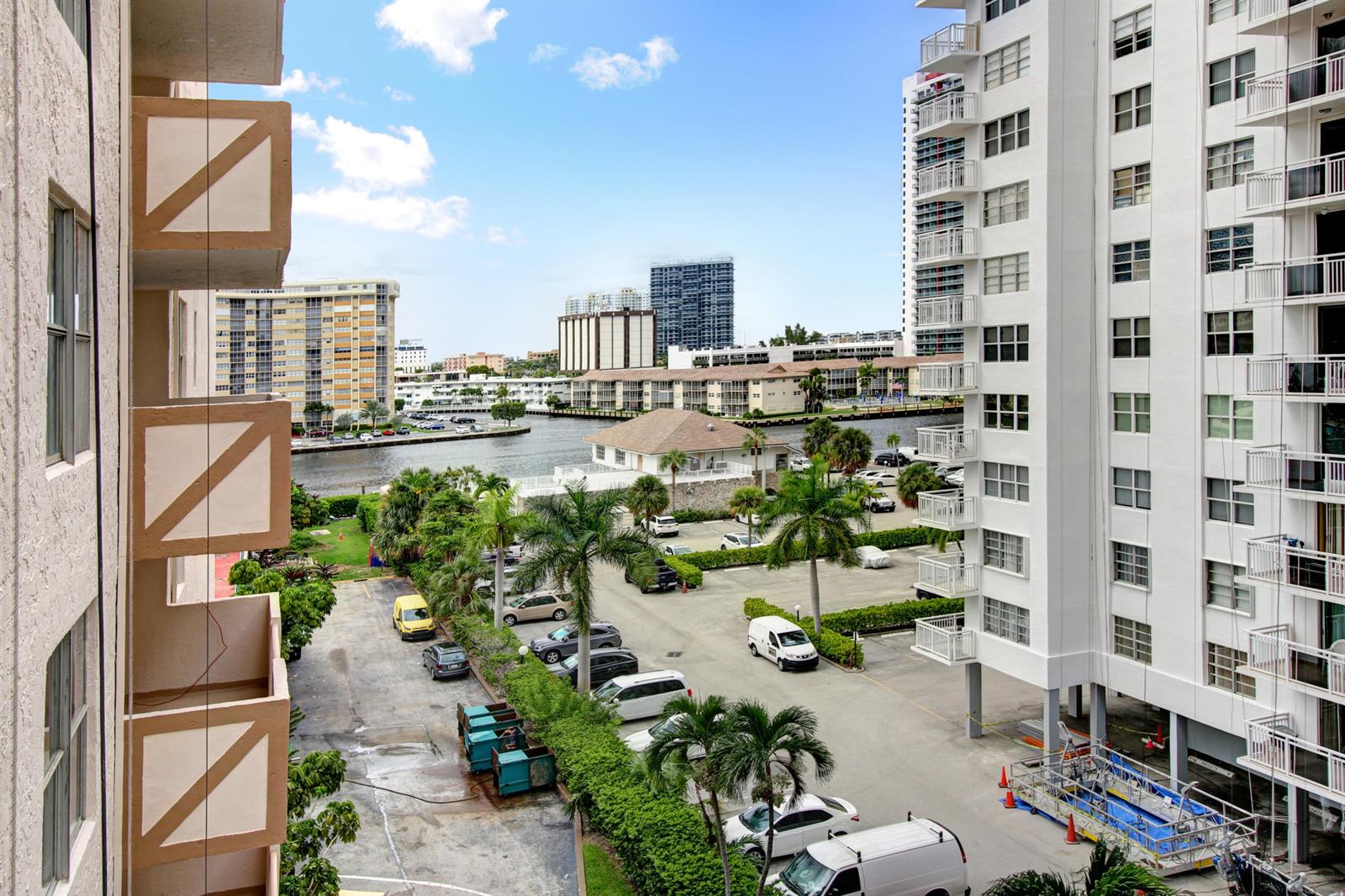 Photo of 1865 Ocean #6c, Hallandale Beach, Florida, 33009 - IMG_4033