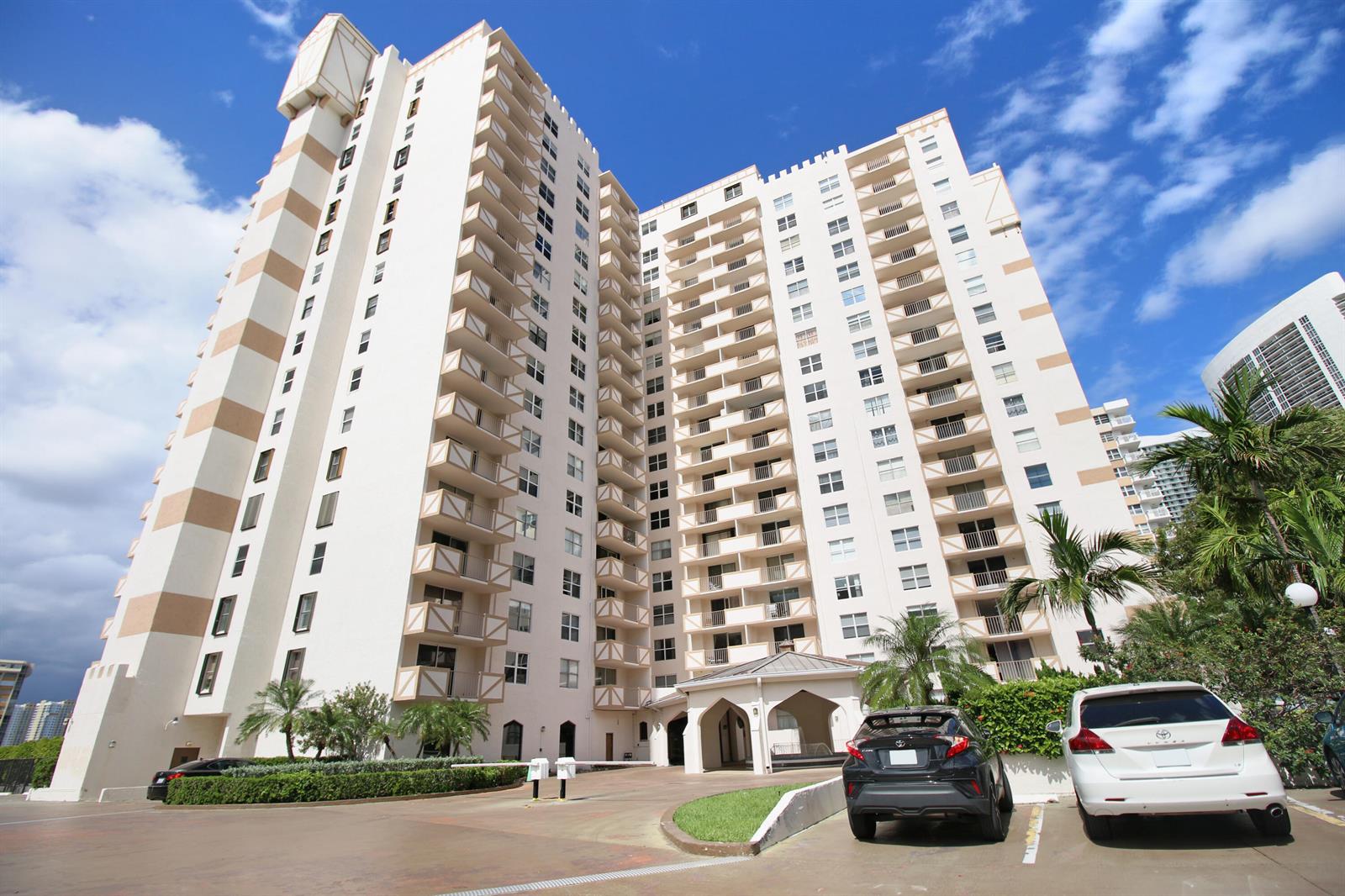 Photo of 1865 Ocean #6c, Hallandale Beach, Florida, 33009 - IMG_4054