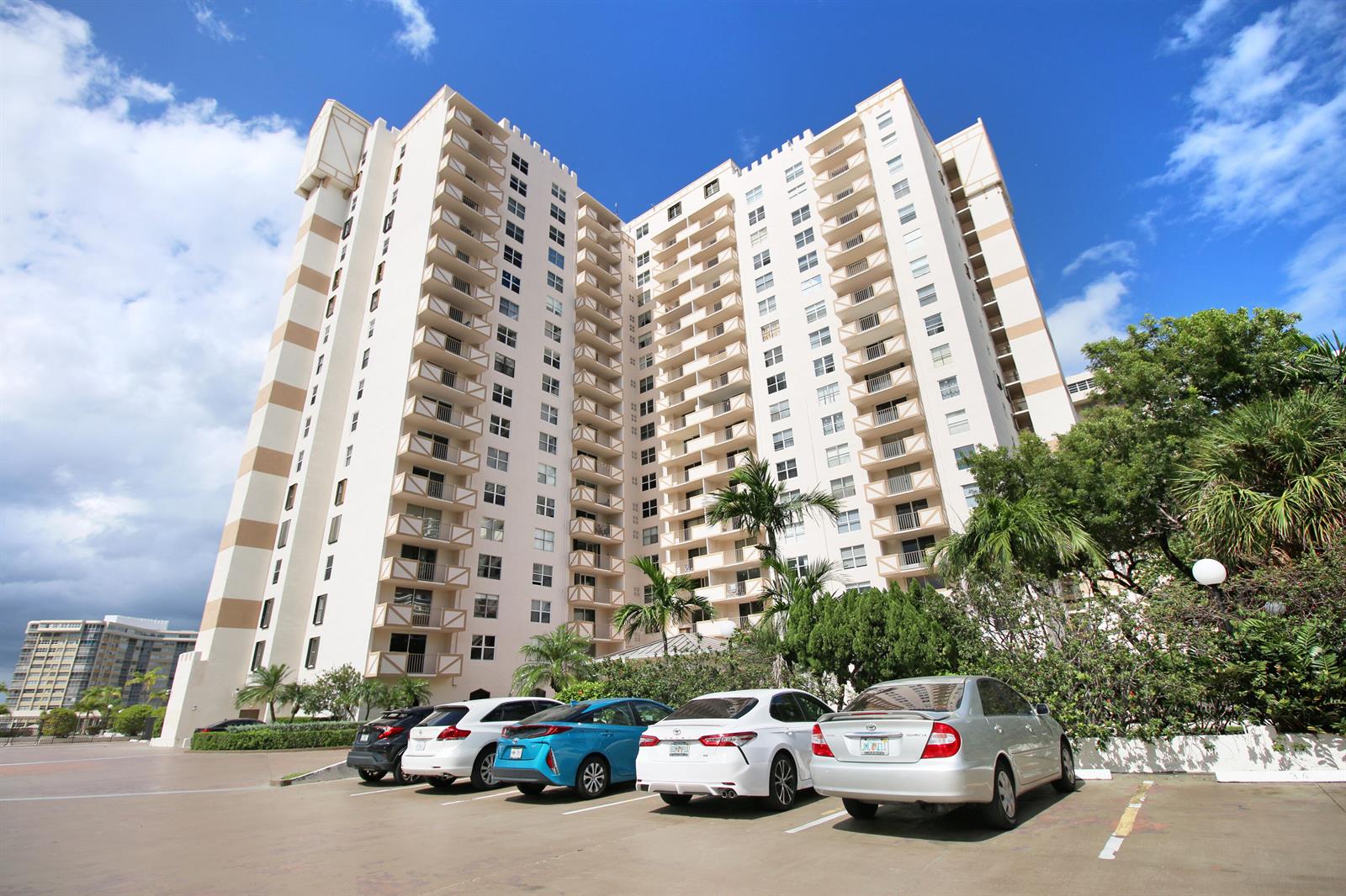 Photo of 1865 Ocean #6c, Hallandale Beach, Florida, 33009 - IMG_4055