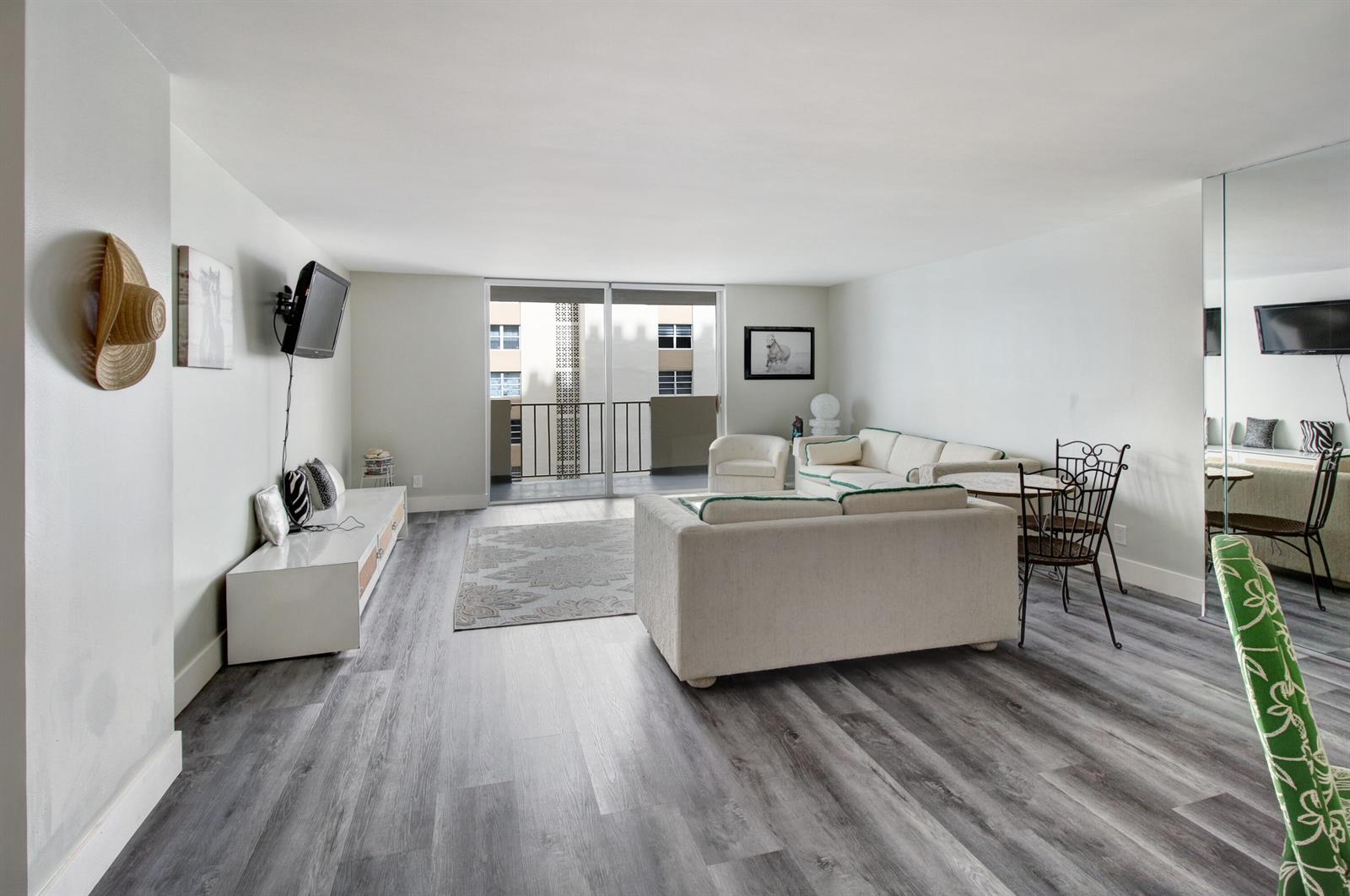 Photo of 1865 Ocean #6c, Hallandale Beach, Florida, 33009 - IMG_3985