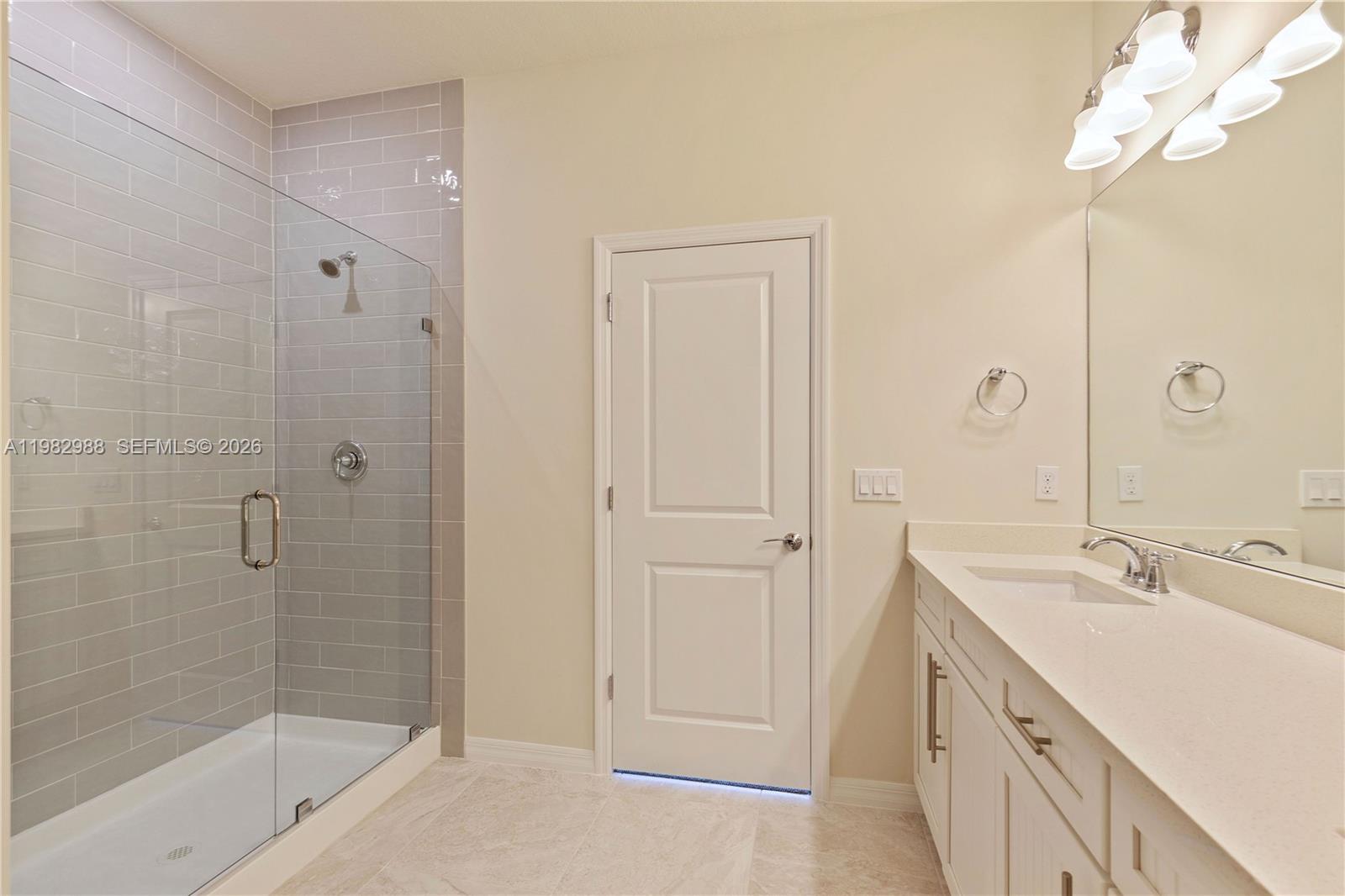 1455 3 / 3 1800 sq. ft. $ 2026-03-17 0 foto