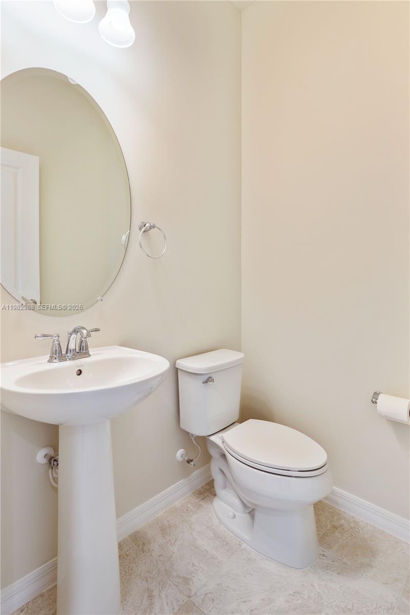 1455 3 / 3 1800 sq. ft. $ 2026-03-17 0 foto