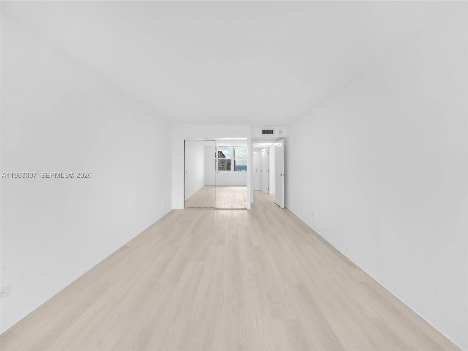 See details 1818 2 / 2 1856 sq. ft. $ 2026-03-14 0 Photo