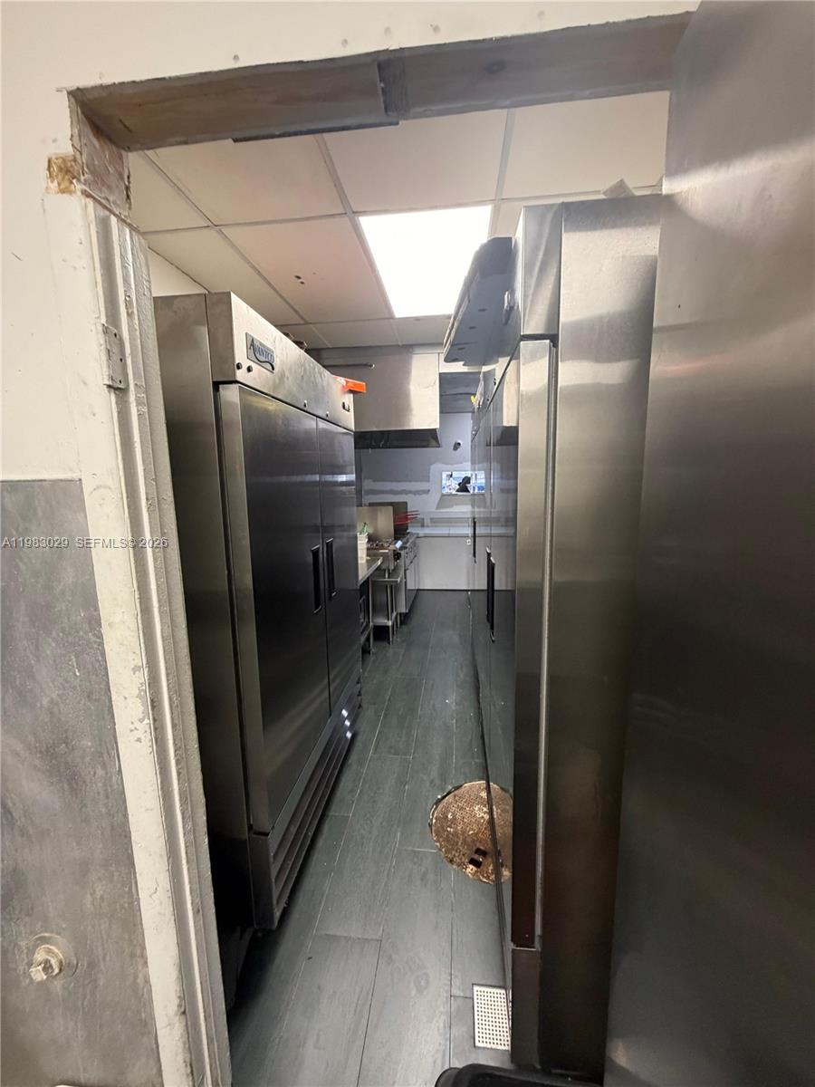   /   кв.футов $ 2026-03-14 0 Фото