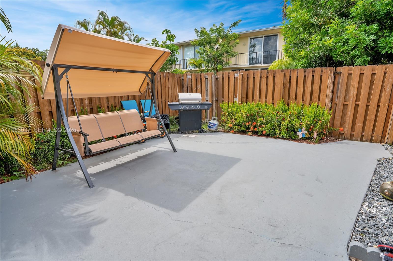 Photo of 2421 10th St (2421), Hallandale Beach, Florida, 33009 -