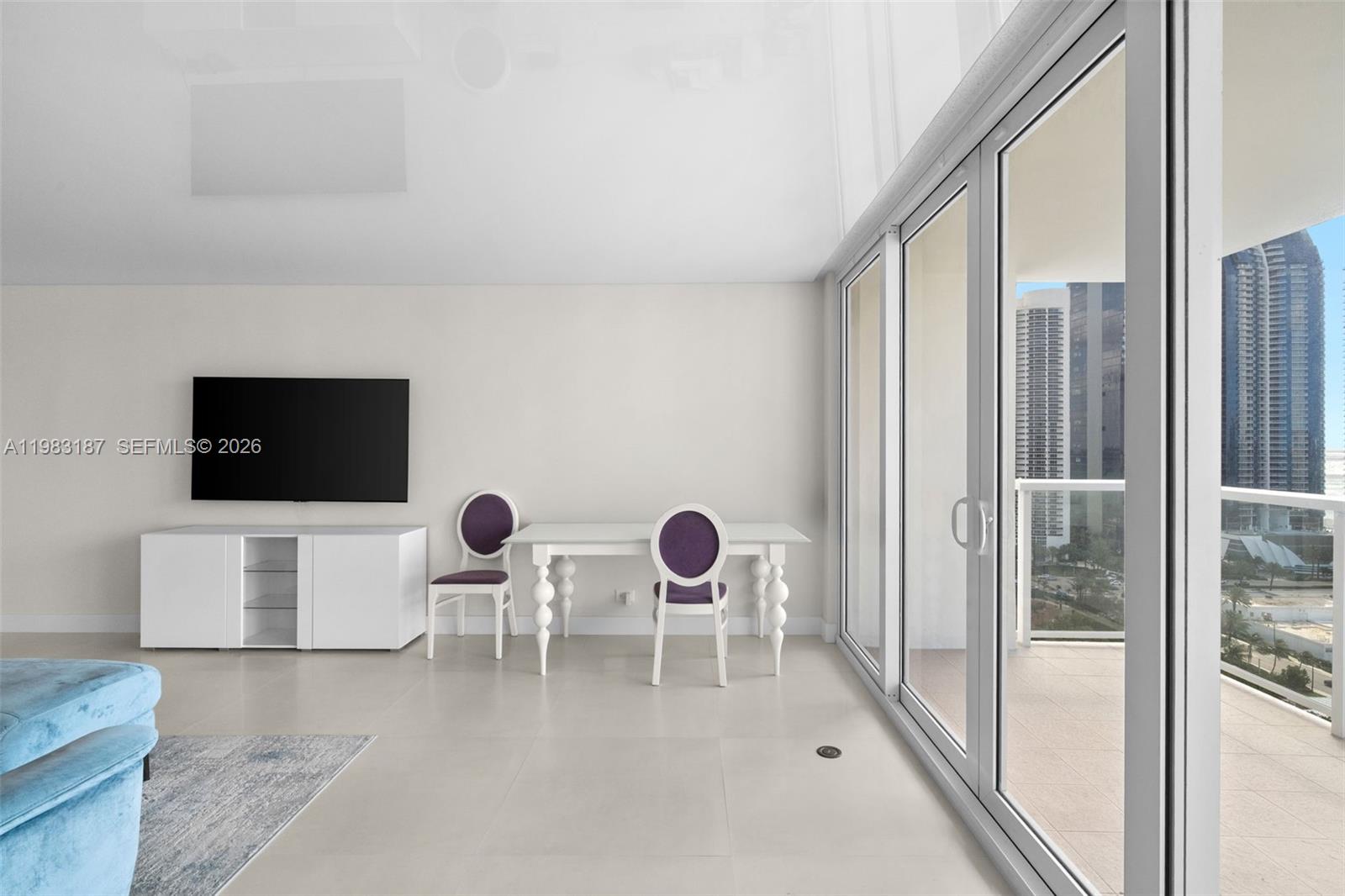 2202 2 / 2 1276 sq. ft. $ 2026-03-15 0 foto