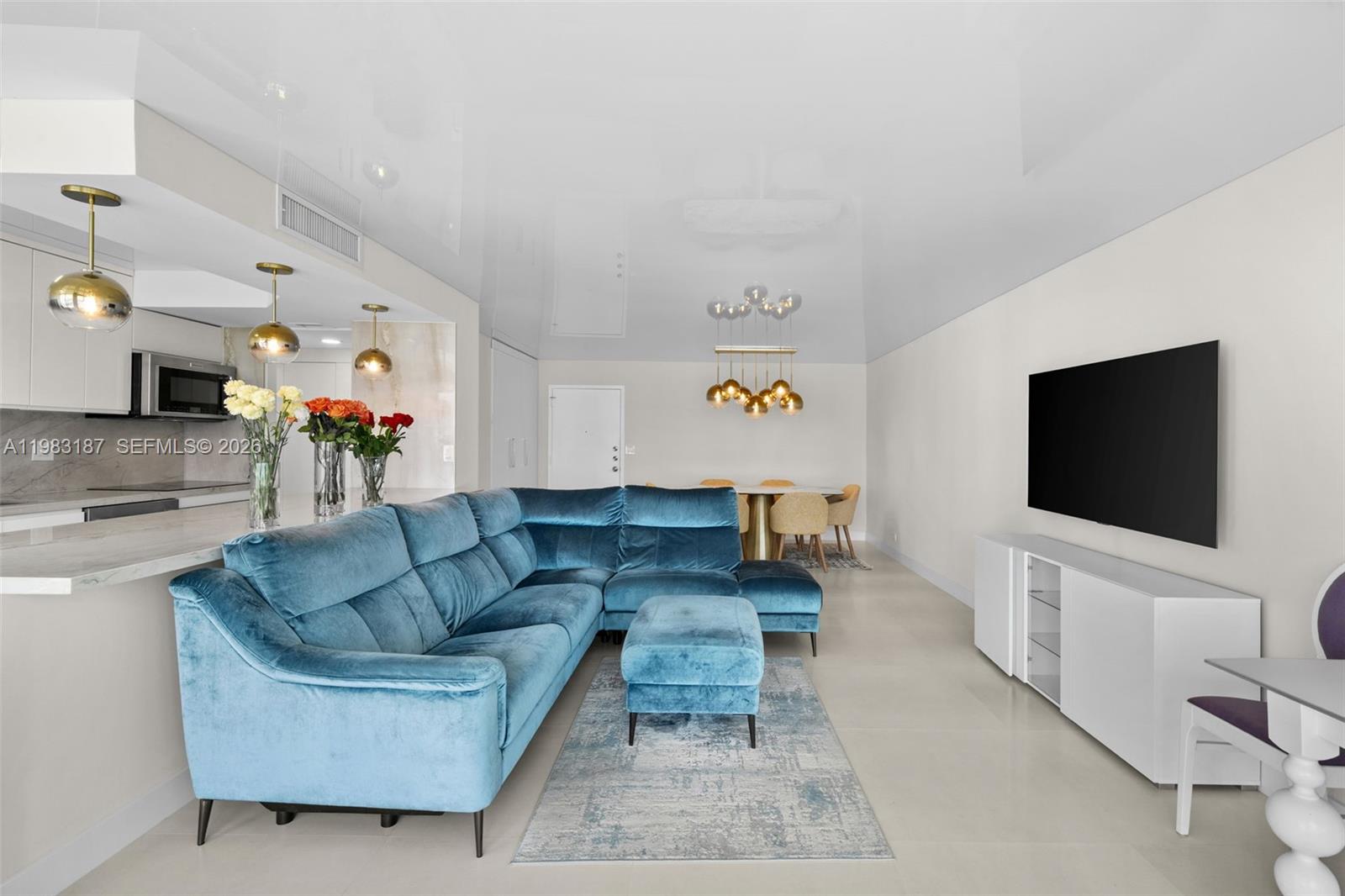 2202 2 / 2 1276 sq. ft. $ 2026-03-15 0 foto