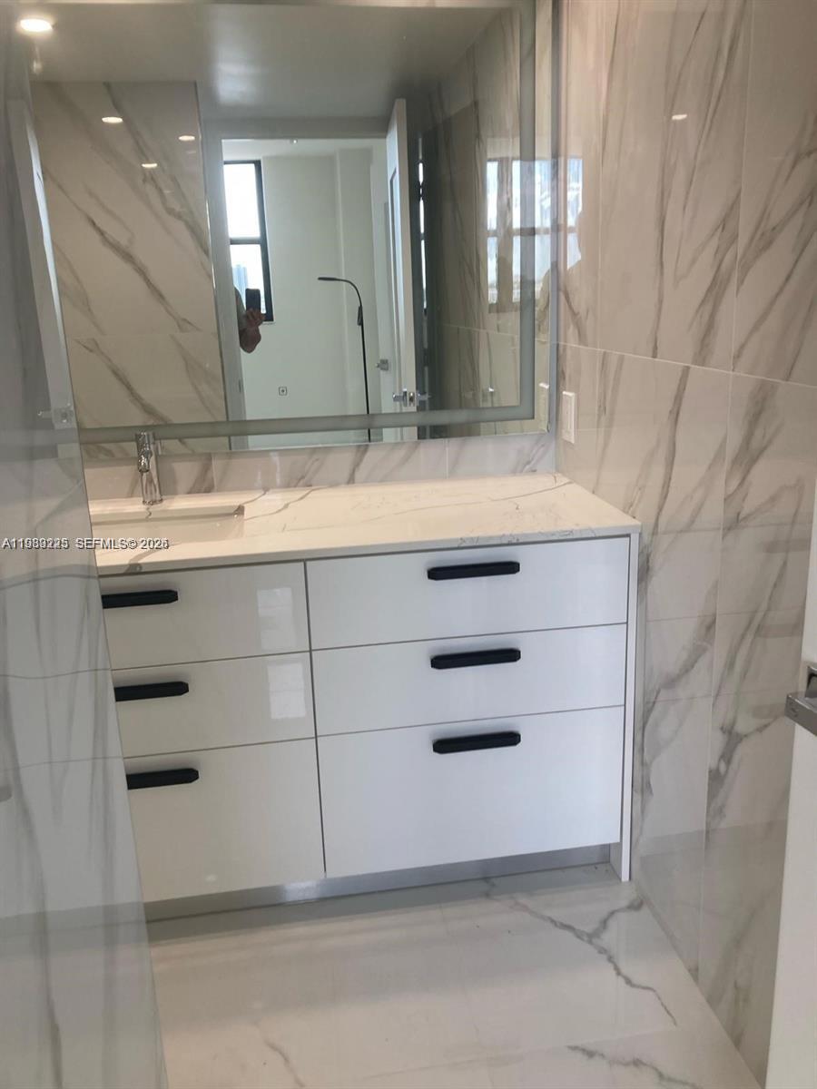 1206 2 / 2 1008 sq. ft. $ 2026-03-15 0 Photo