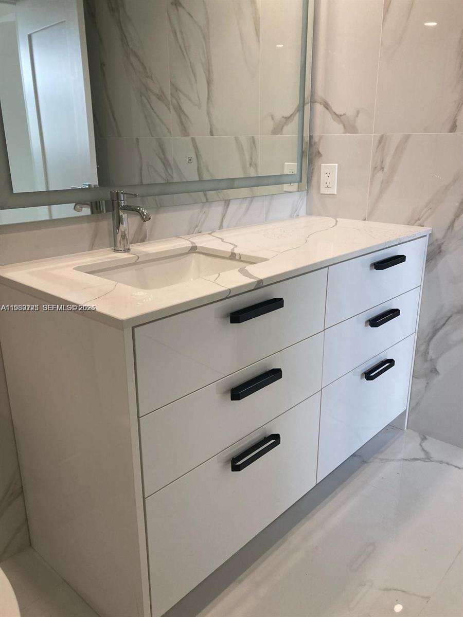 1206 2 / 2 1008 sq. ft. $ 2026-03-15 0 Photo