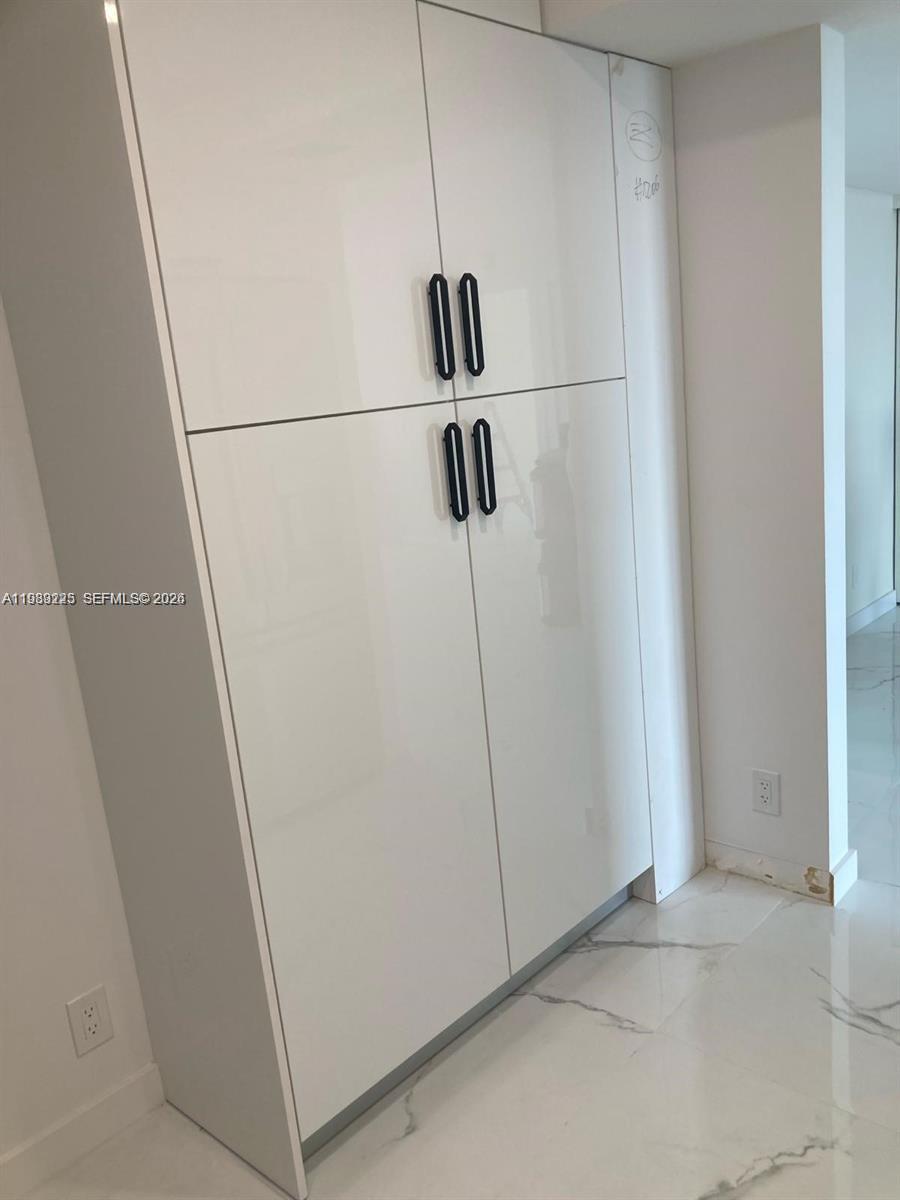 1206 2 / 2 1008 sq. ft. $ 2026-03-15 0 Photo