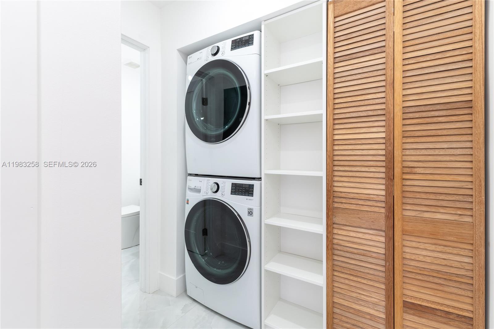 Photo of 21204 Harbor Way  (21204), Aventura, Florida, 33180 - 