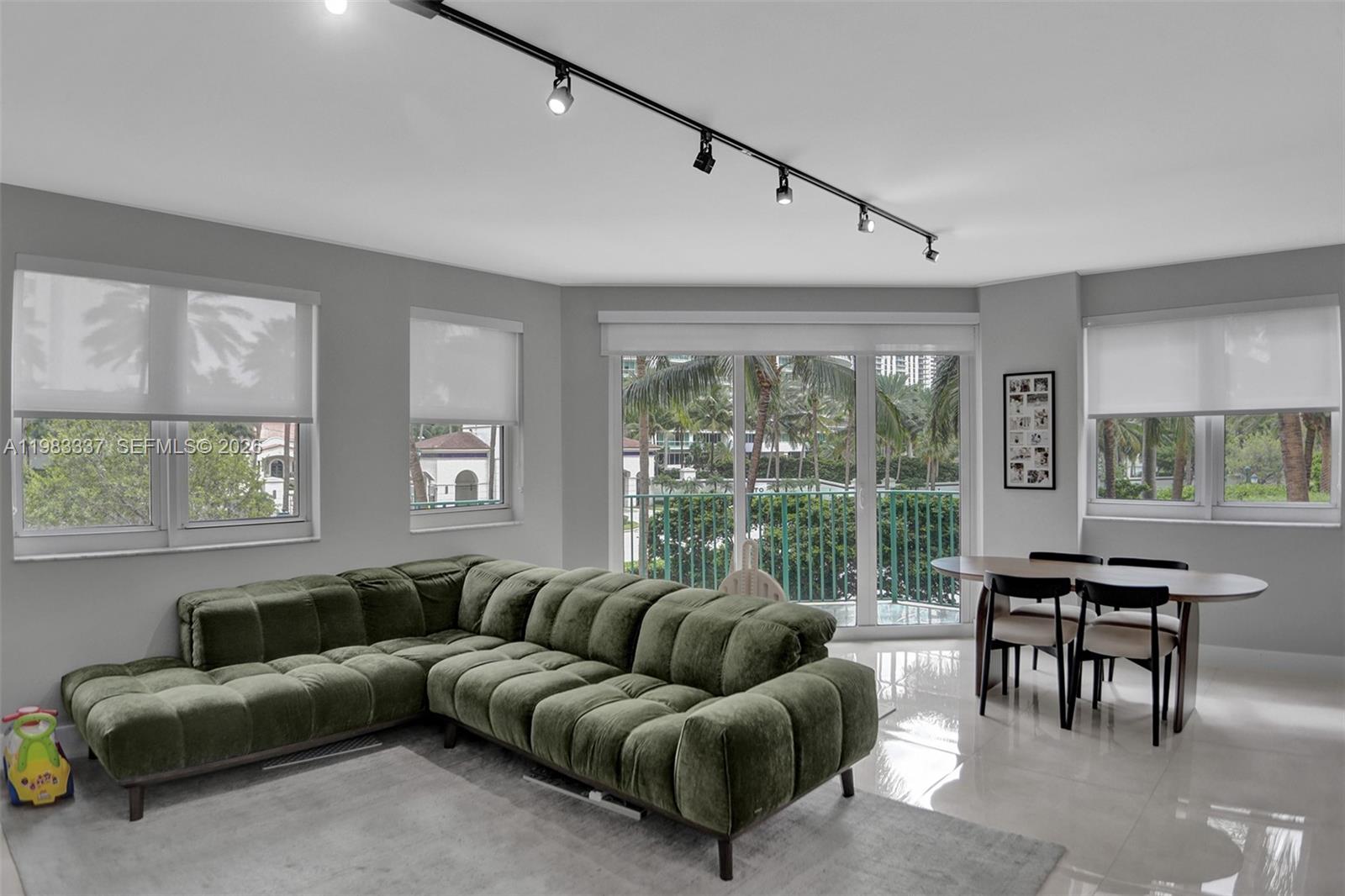 Photo of 20000 Country Club Dr  #211, Aventura, Florida, 33180 - 