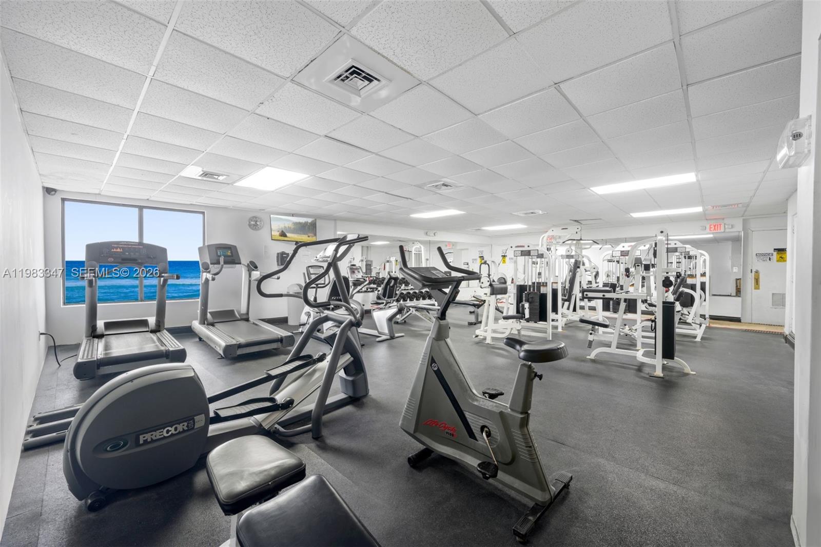 Photo of 3725 Ocean Dr  #924, Hollywood, Florida, 33019 - 