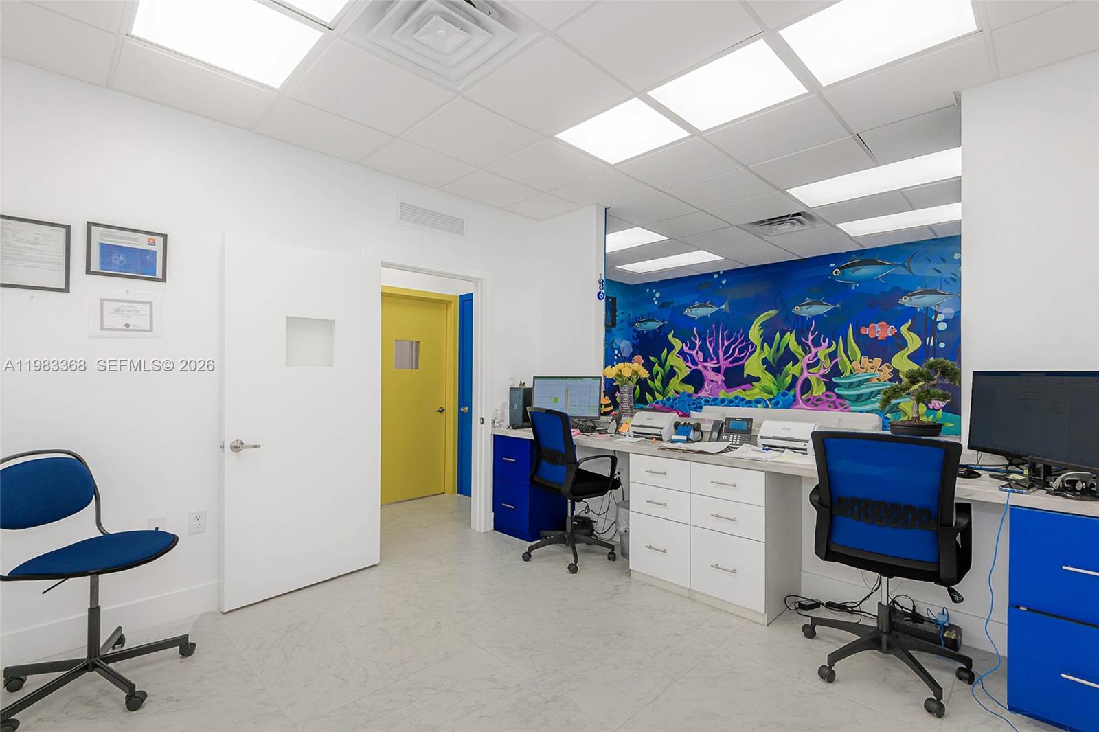   /   кв.футов $ 2026-03-16 0 Фото