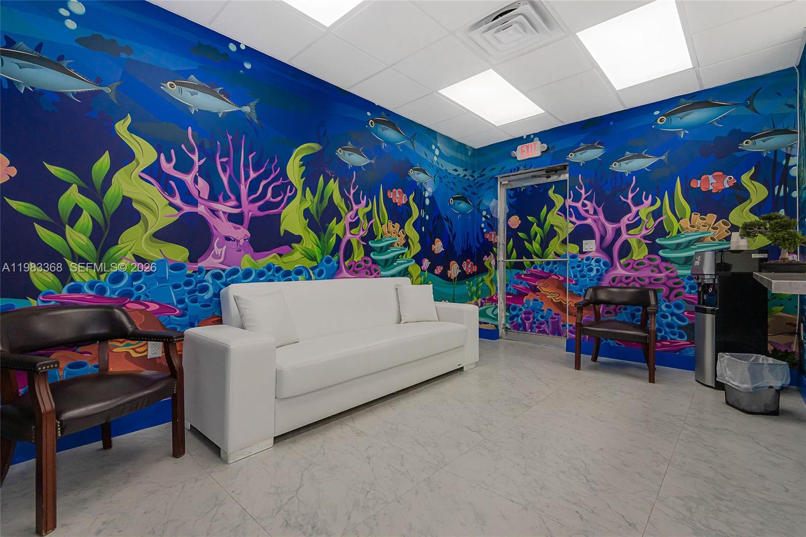   /   кв.футов $ 2026-03-16 0 Фото