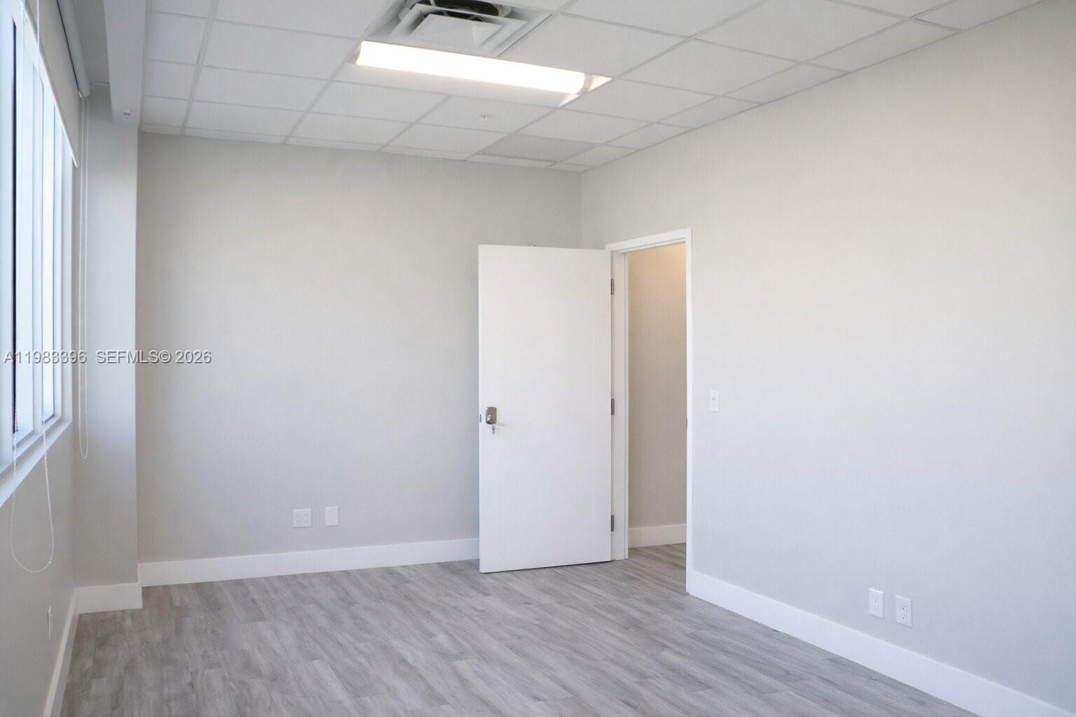 203  /   sq. ft. $ 2026-03-16 0 foto