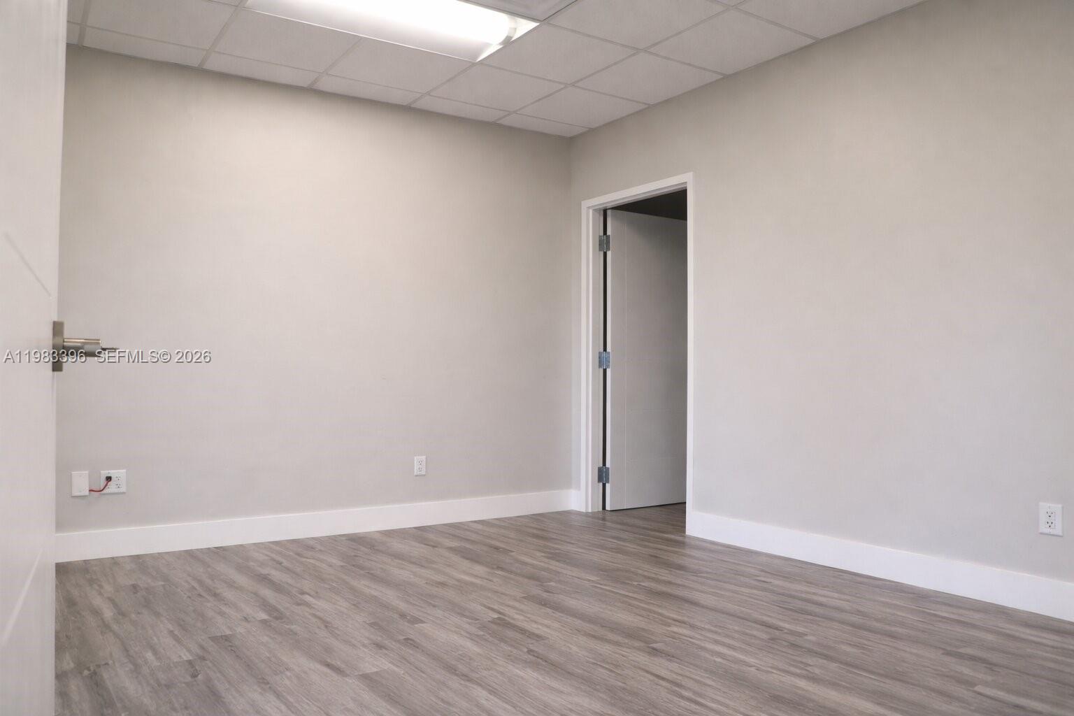 203  /   sq. ft. $ 2026-03-16 0 foto