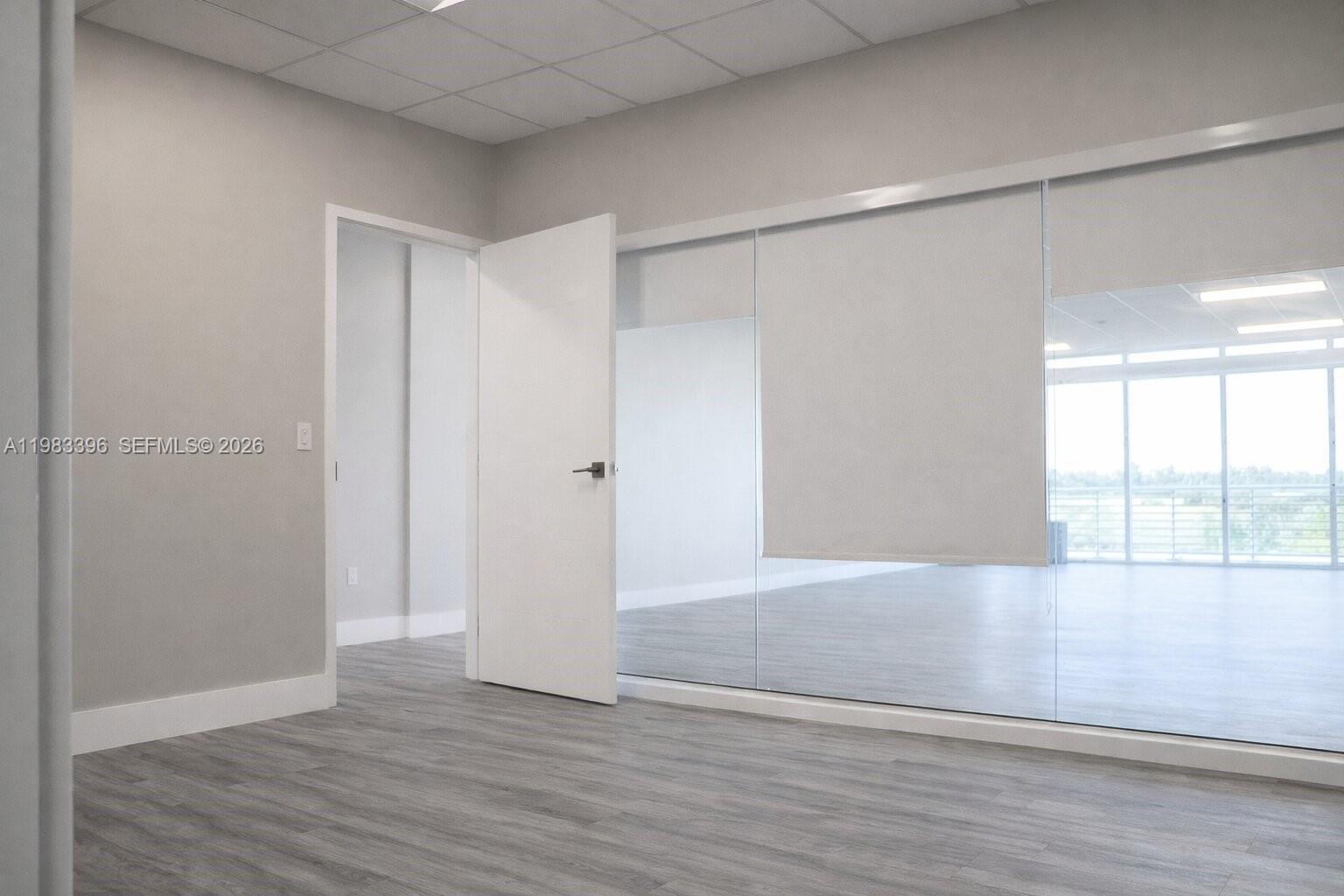 203  /   sq. ft. $ 2026-03-16 0 foto