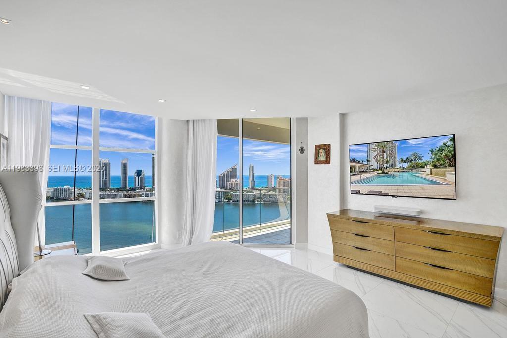 3005 2 / 3 2154 кв.футов $ 2026-03-16 0 Фото