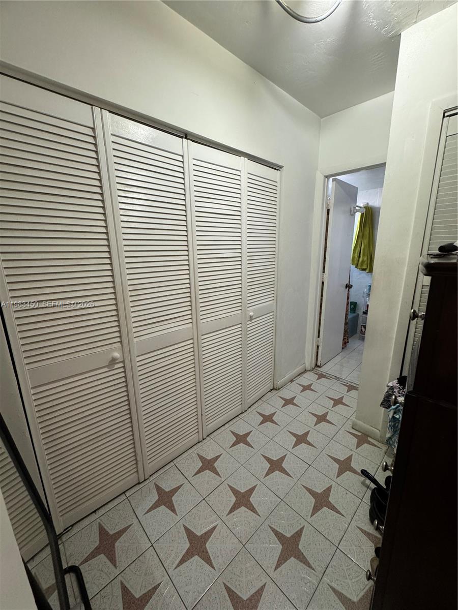   /  4652 sq. ft. $ 2026-03-16 0 foto
