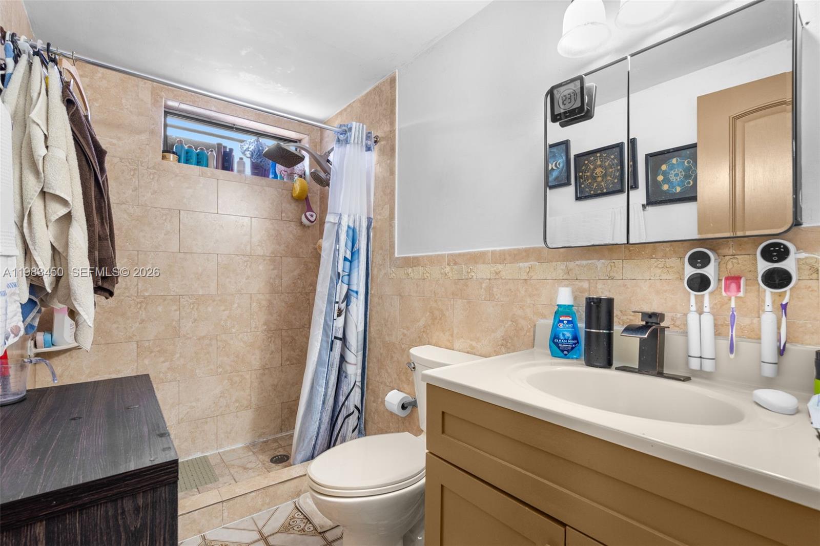   /  4652 sq. ft. $ 2026-03-16 0 foto