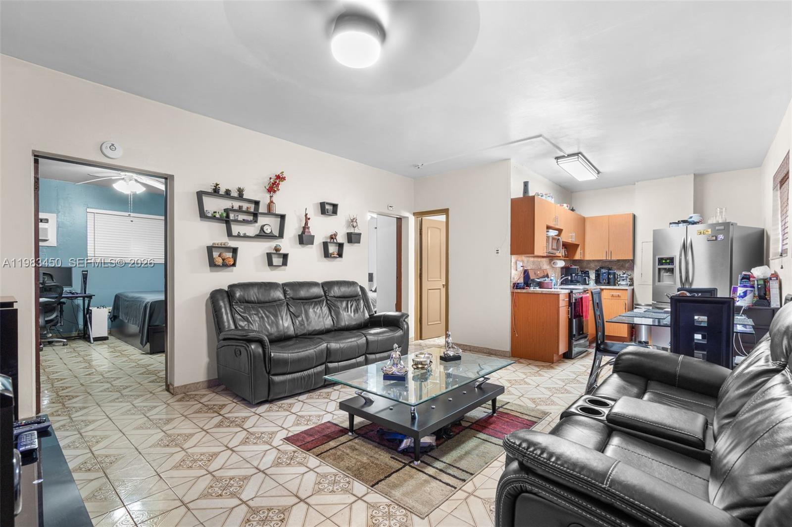   /  4652 sq. ft. $ 2026-03-16 0 foto