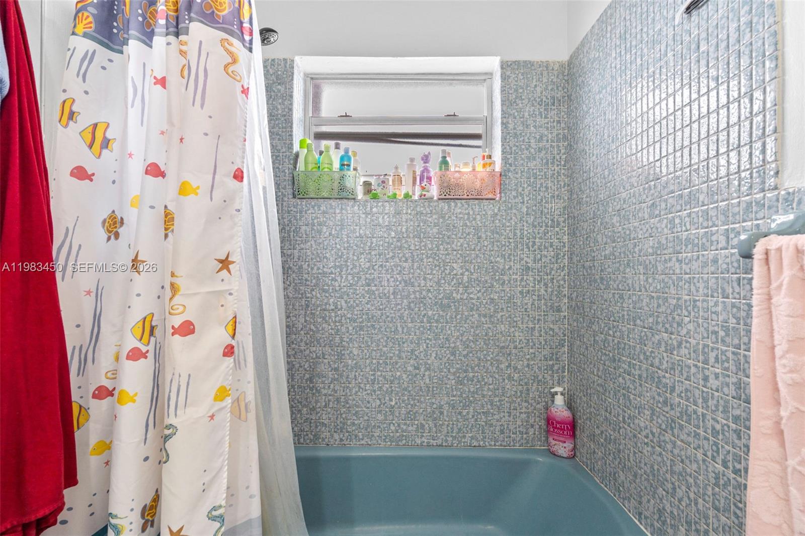   /  4652 sq. ft. $ 2026-03-16 0 foto