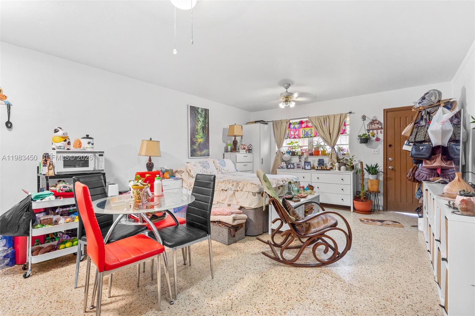   /  4652 sq. ft. $ 2026-03-16 0 foto