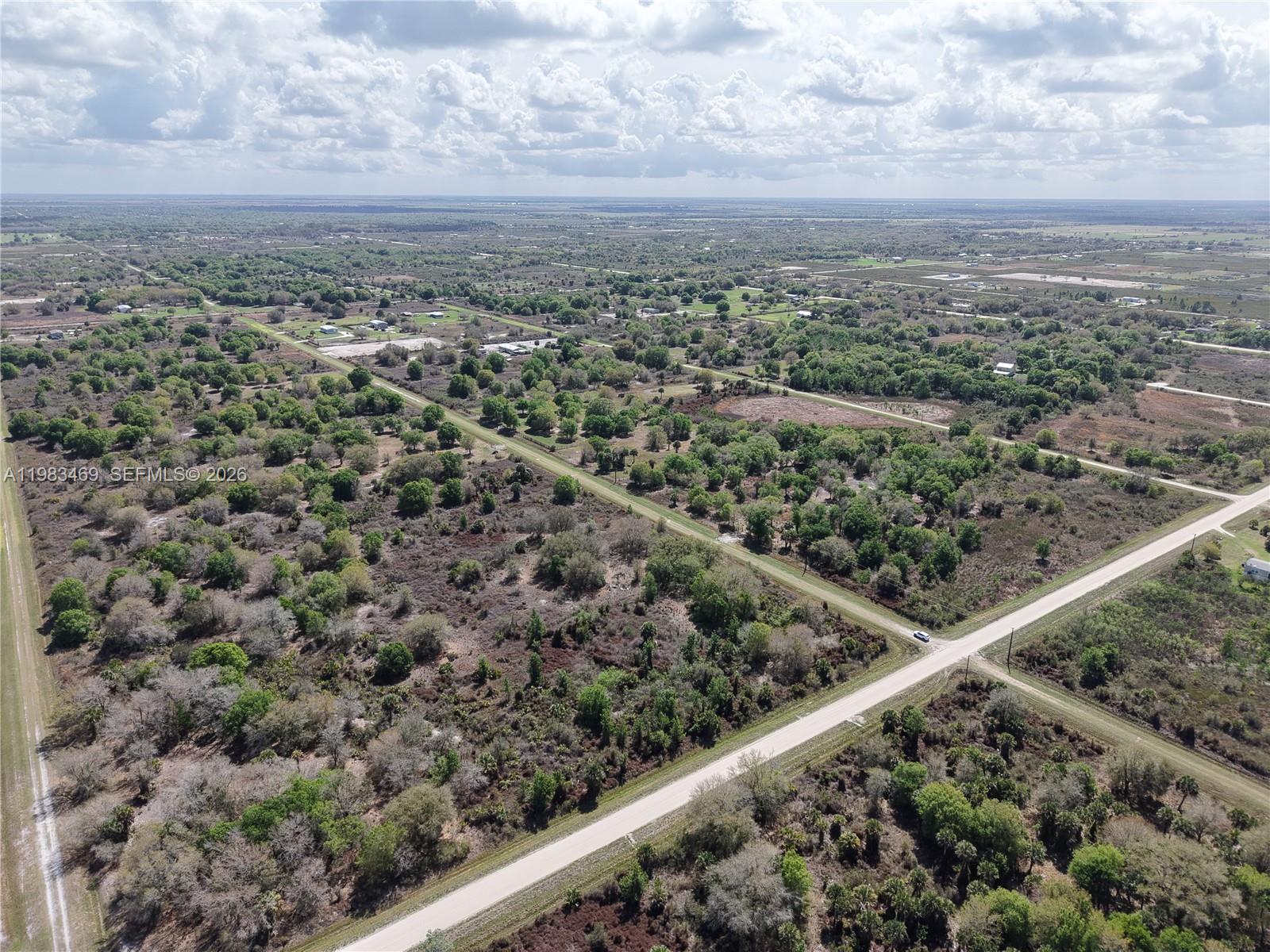   /   sq. ft. $ 2026-03-16 0 foto