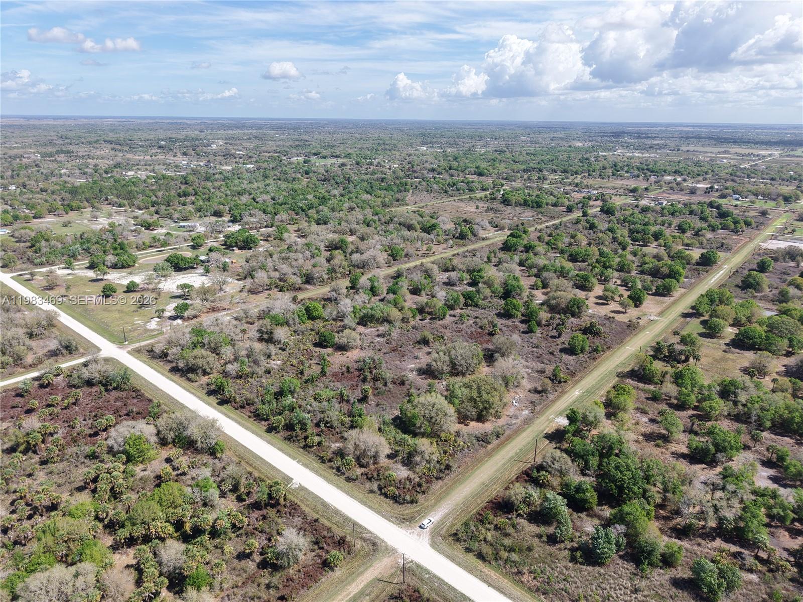   /   sq. ft. $ 2026-03-16 0 foto