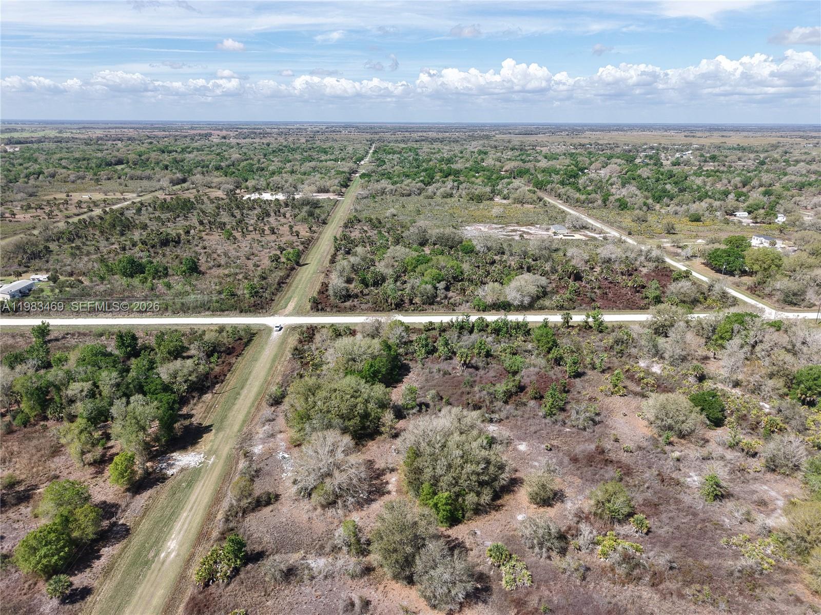   /   sq. ft. $ 2026-03-16 0 foto