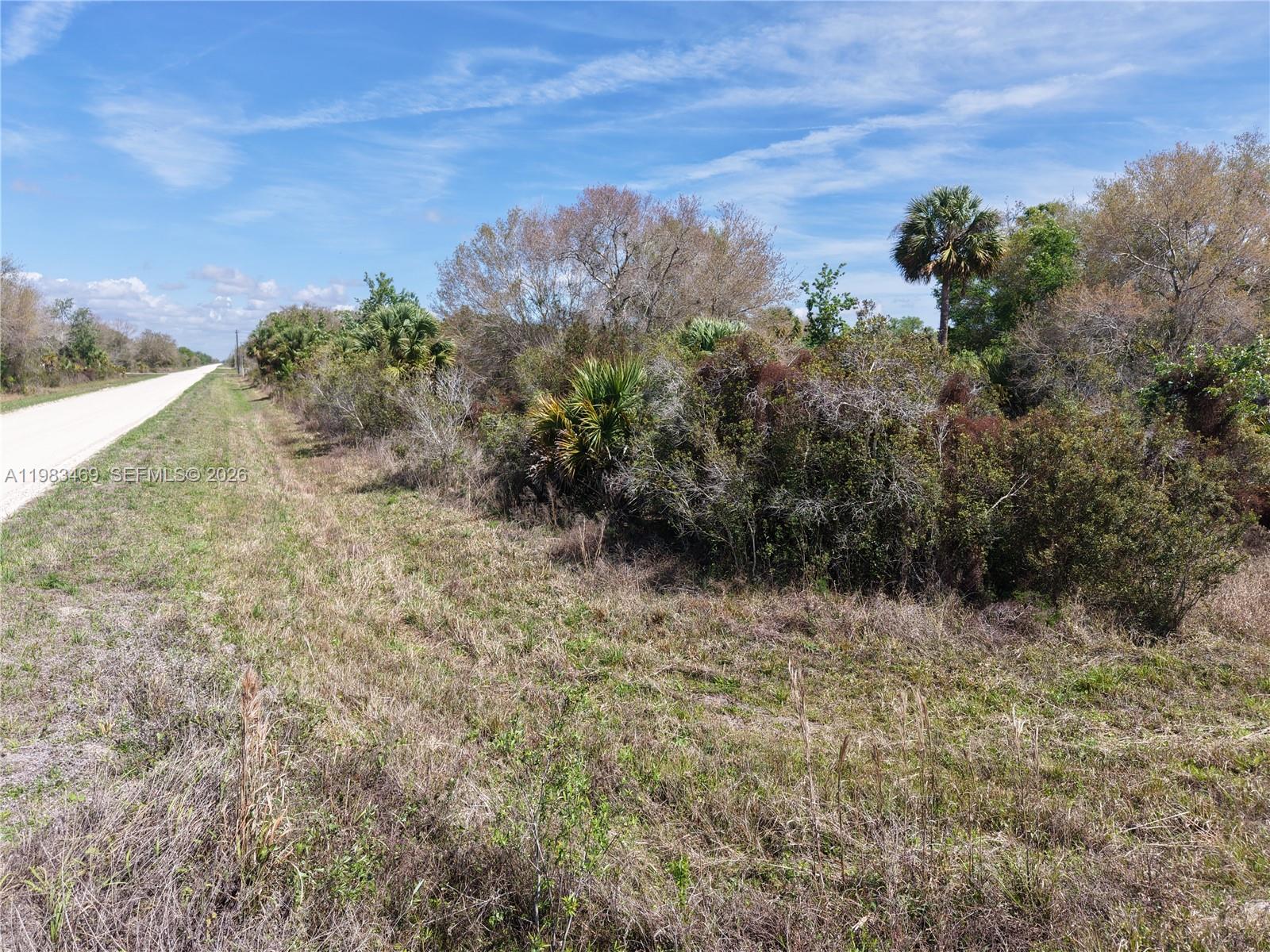   /   sq. ft. $ 2026-03-16 0 foto