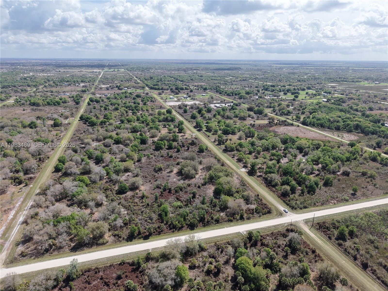   /   sq. ft. $ 2026-03-16 0 foto