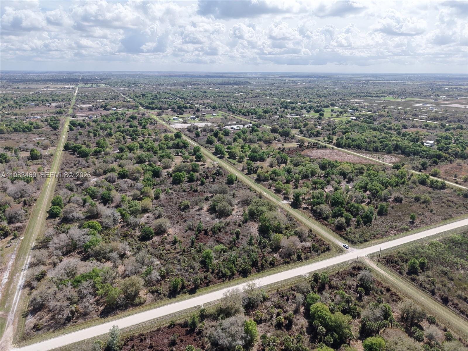   /   sq. ft. $ 2026-03-16 0 foto