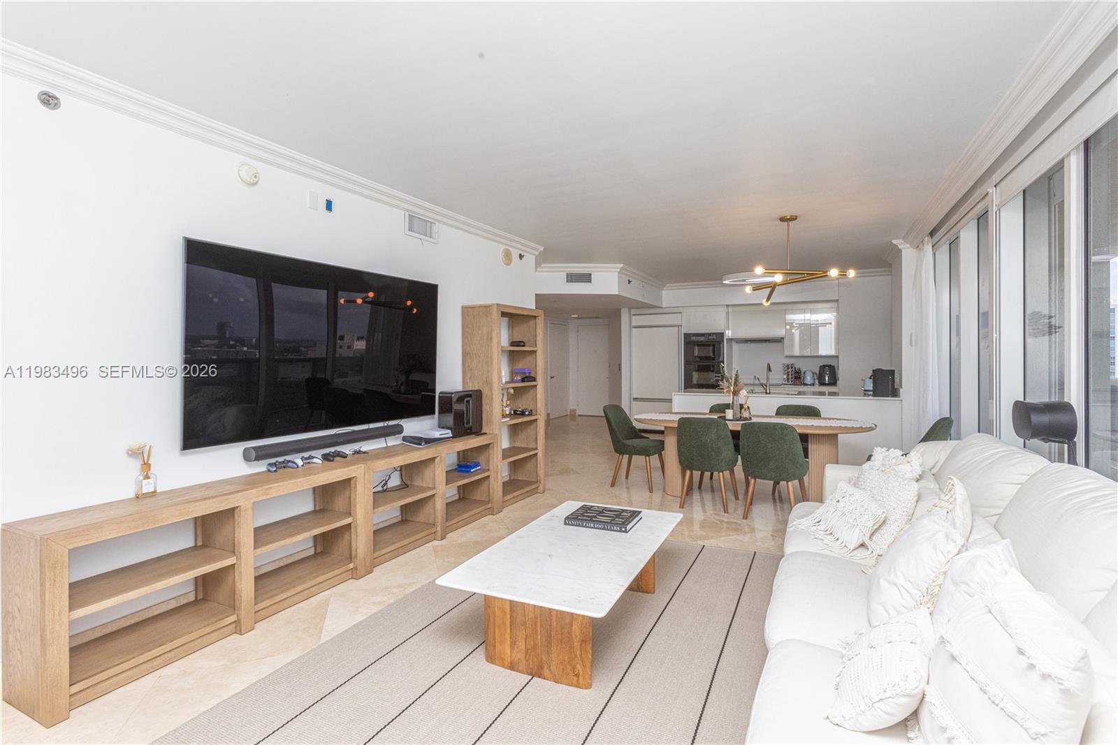 2108 2 / 2 1458 sq. ft. $ 2026-04-10 0 foto