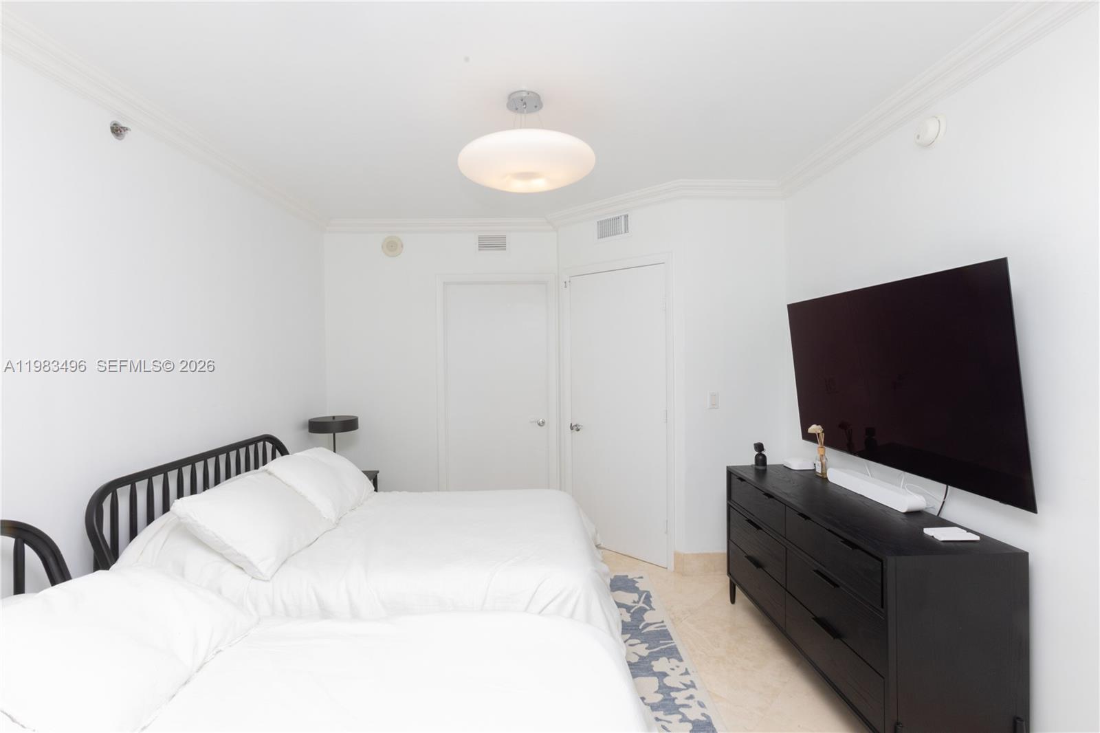 2108 2 / 2 1458 sq. ft. $ 2026-04-10 0 foto