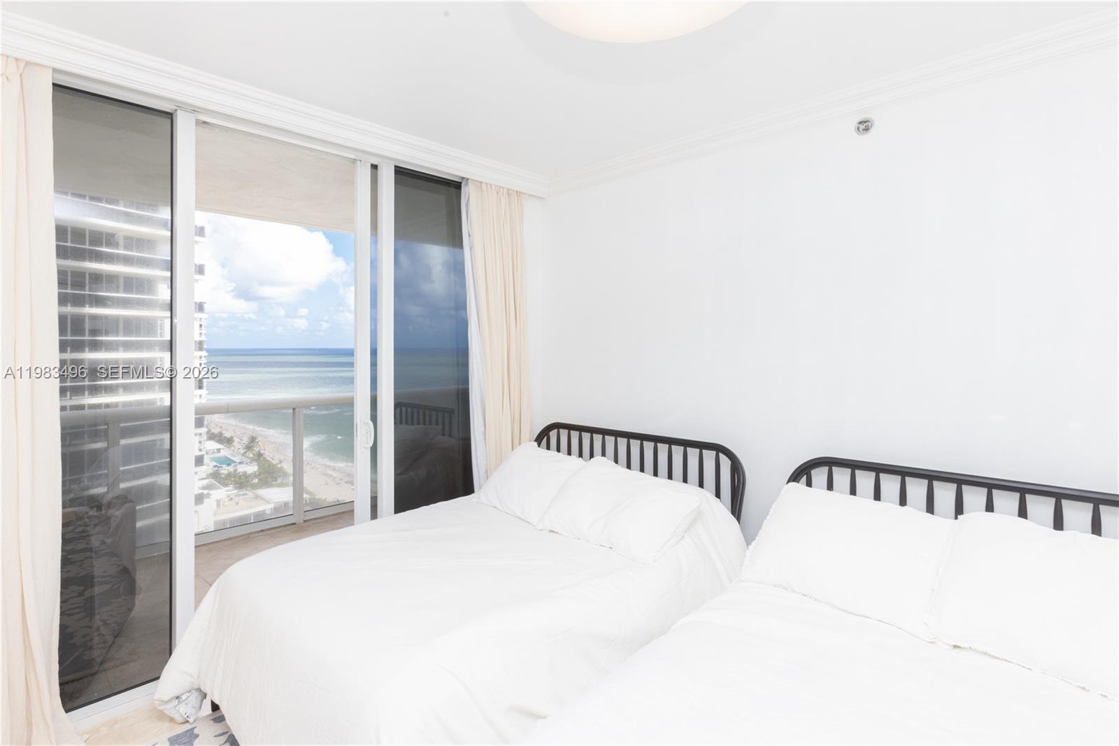 2108 2 / 2 1458 sq. ft. $ 2026-04-10 0 foto