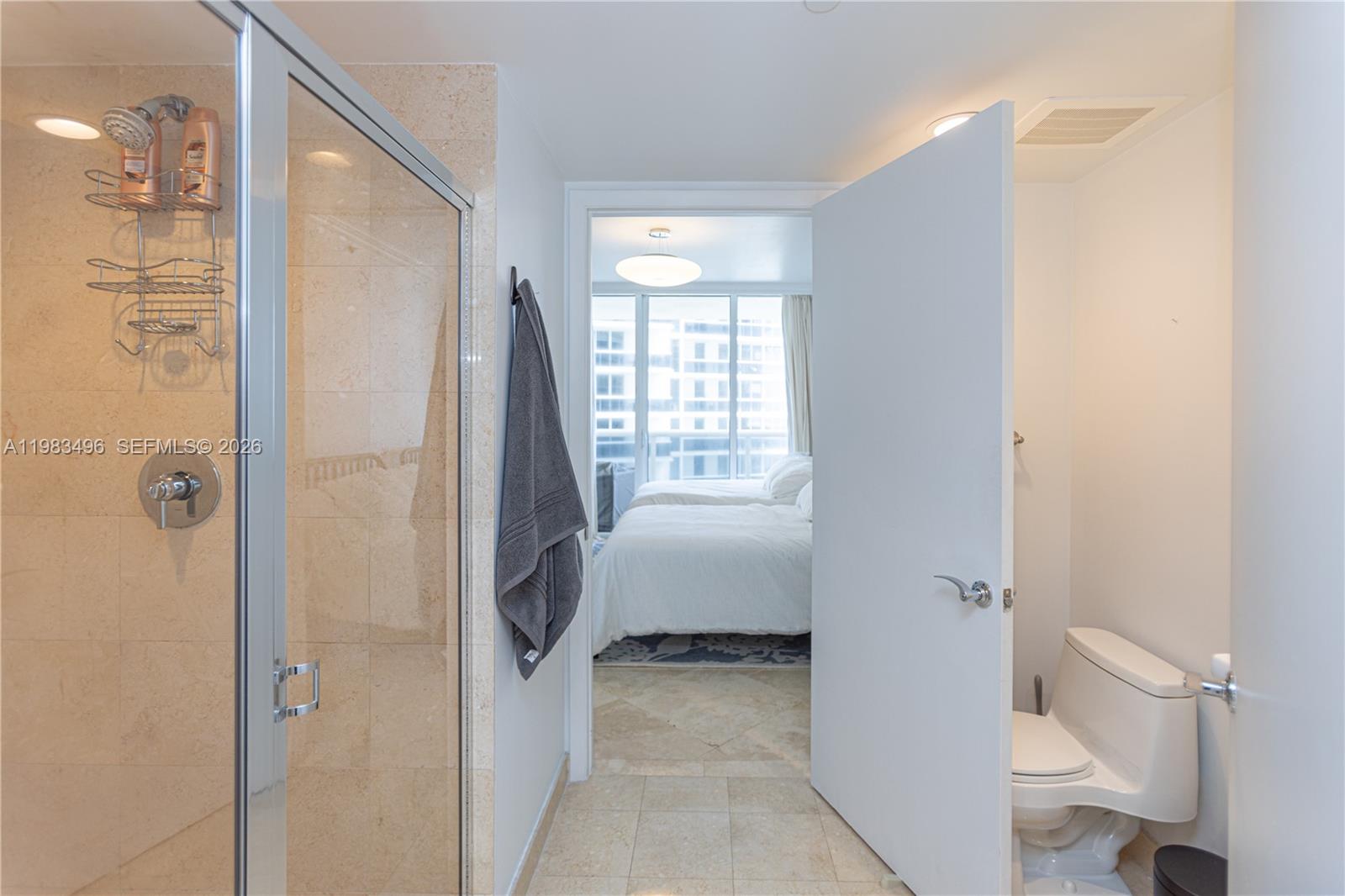 2108 2 / 2 1458 sq. ft. $ 2026-04-10 0 foto